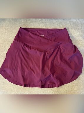Like new✨Plum Tennis Skort